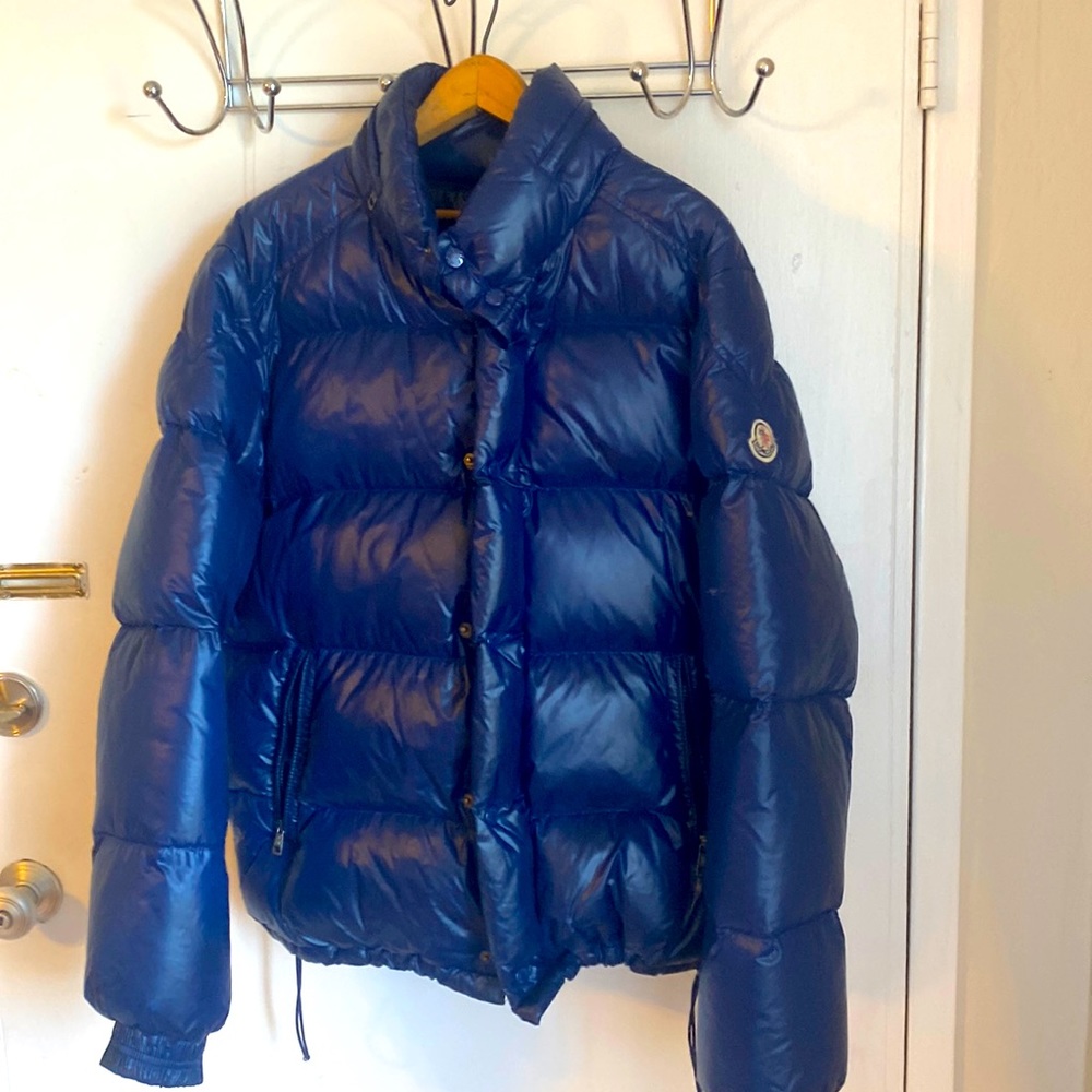 MonCler Blue Winter Bubble Jacket. Pre-owned.